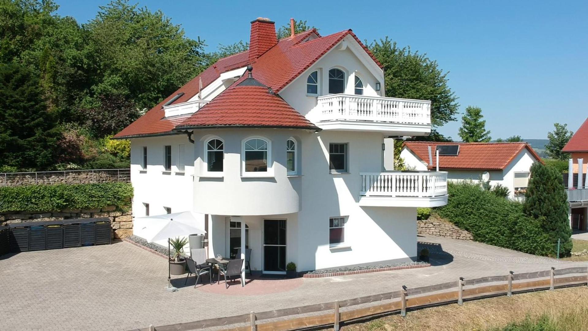 Ferienwohnung Rhoenpanorama Kaltennordheim エクステリア 写真