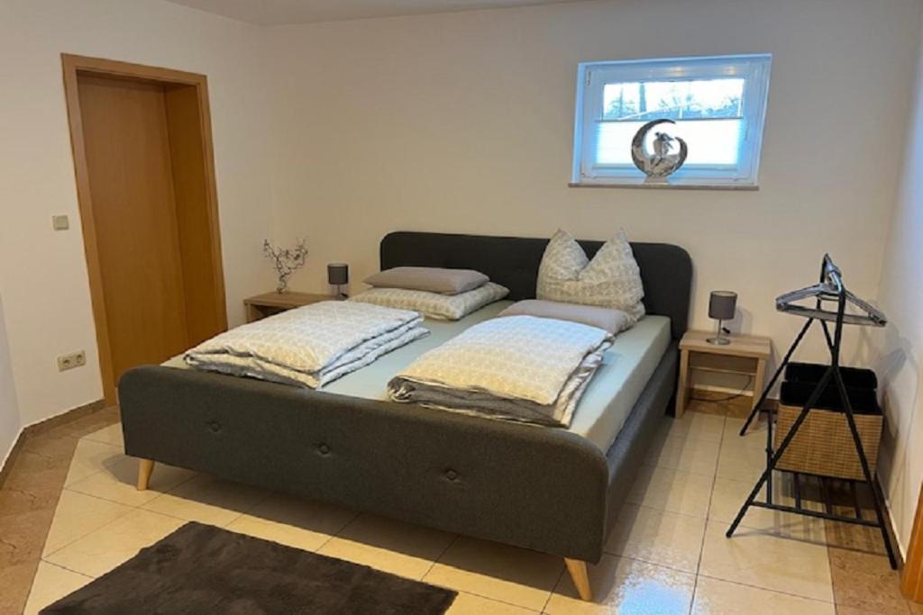 Ferienwohnung Rhoenpanorama Kaltennordheim エクステリア 写真